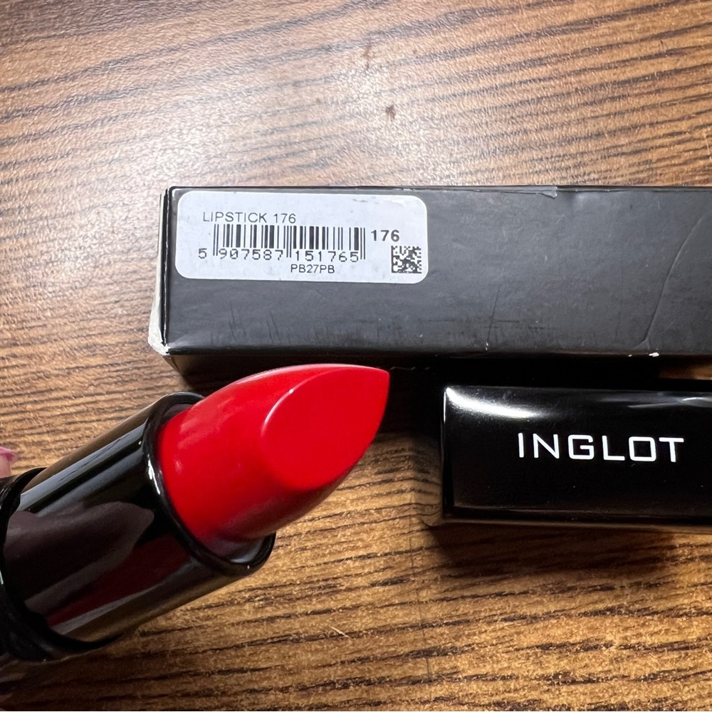 Inglot Red Lipstick #176